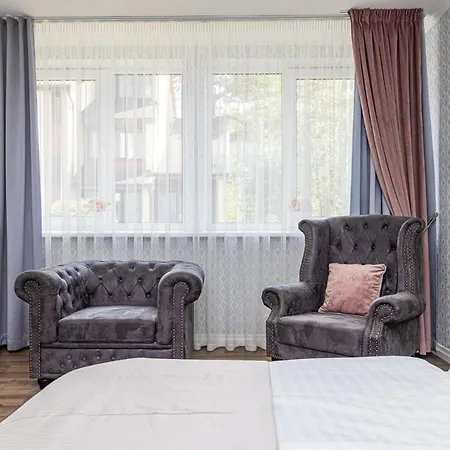 Viešbutis Park 3*